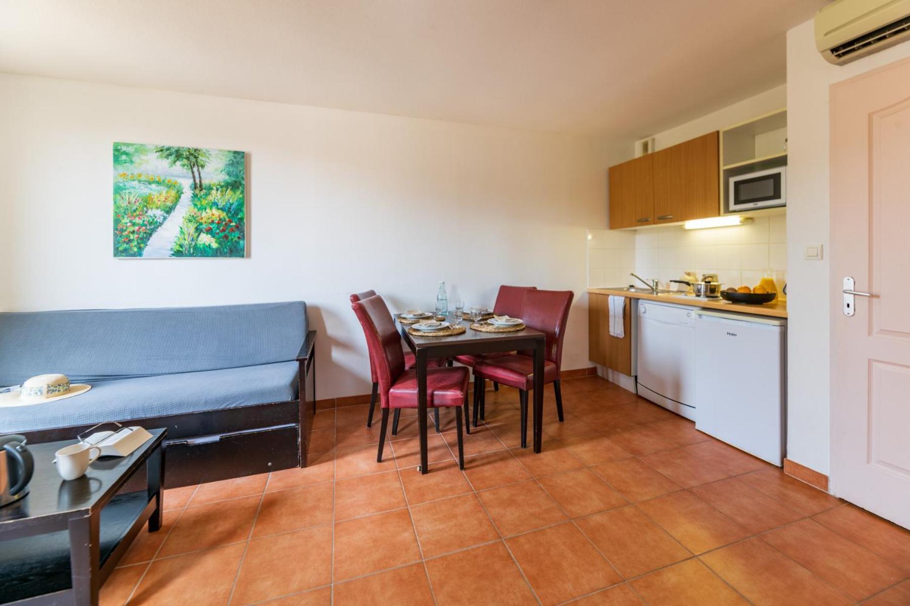 Cerise Carcassonne Sud Hotel Buitenkant foto